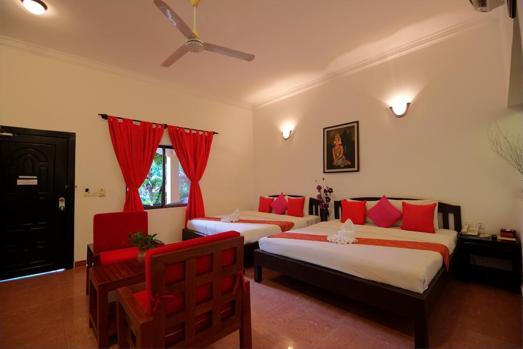 Central Boutique Angkor Hotel Сіємреап Екстер'єр фото