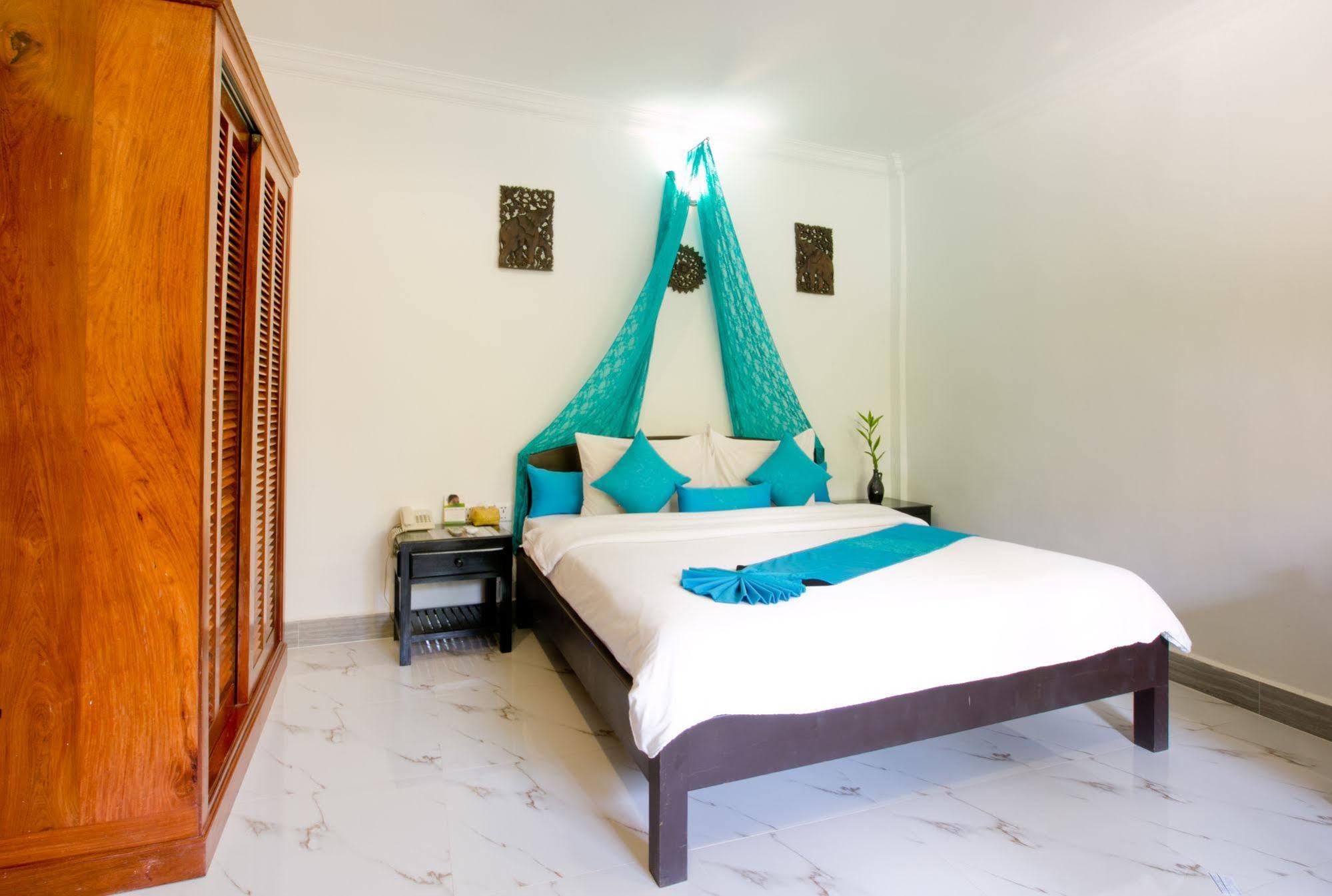 Central Boutique Angkor Hotel Сіємреап Екстер'єр фото