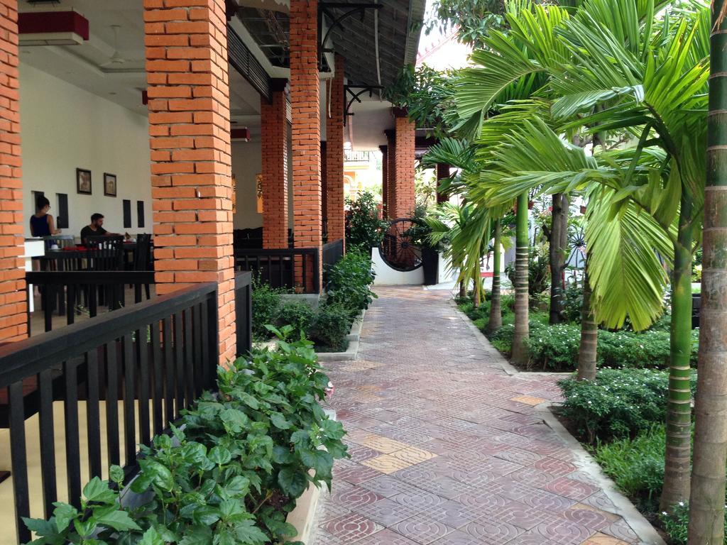 Central Boutique Angkor Hotel Сіємреап Екстер'єр фото